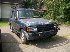 1994 Land Rover Discovery. Needs injecters.